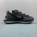 Tênis Nike x Sacai Black Whithe Dark