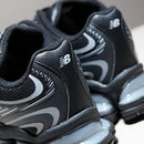 New Balance 2000 Black greu