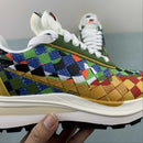 Tênis Nike x Sacai