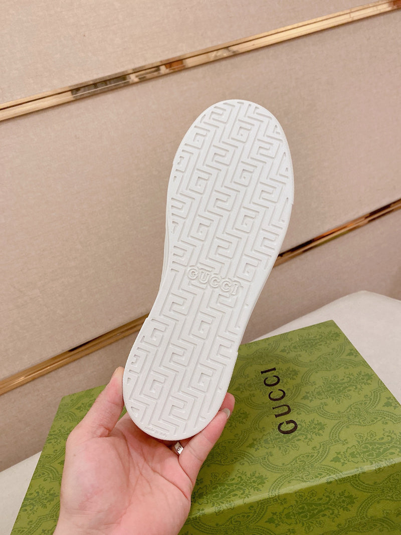 Tênis Gucci GG Supreme