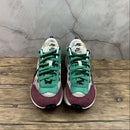 Tênis Nike x Sacai - Villain Red Neptune Green