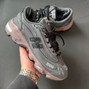 New Balance 1000 Grey Brown