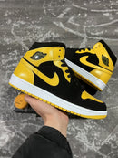 Nike Air Jordan 1 Mid SE Black Yellow noir et jaune