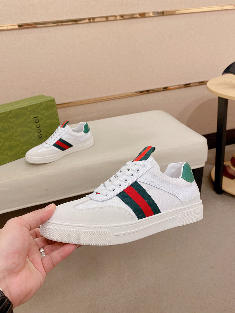 Tênis Gucci GG Supreme