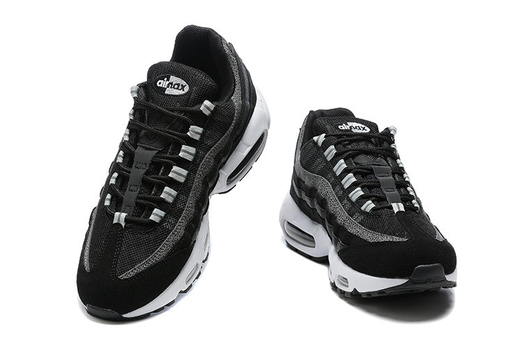 Tênis Nike Air Max 95 Black Pure Platinum